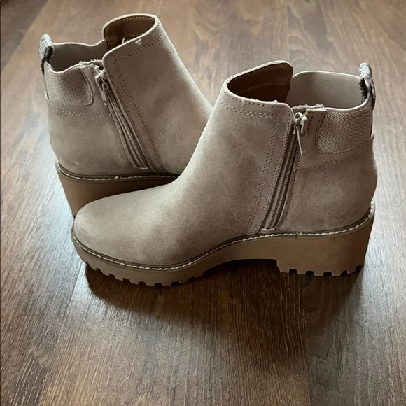Target Women's Beige Ankle Booties - Picture 3 of 5